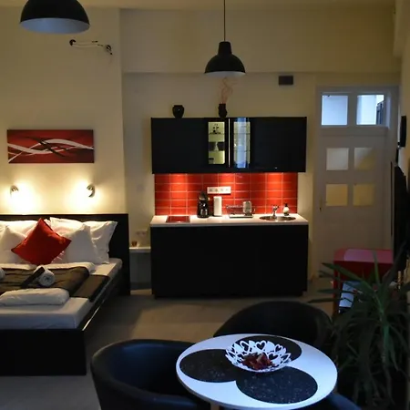 Foter Apartmanhaz *