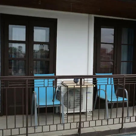Foter Apartmanhaz *